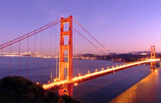 San Fransisco's Golden Gate Bridge at night