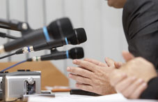 Testifying microphones