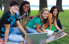 High school students whose friends perform well academically were more likely to have better GPAs, a new study finds.