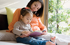 Reading to a child every day as early as age 9 months and being sensitive to the child’s cues were significant predictors of reading readiness at age 4 years.