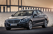 The 2014 Mercedes Benz S-Class has technology that helps drivers to automatically stay in their lane and adjusts speed to maintain a safe following distance.