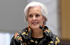 Dr. Susan H. McDaniel speaks to APA’s Council of Representatives