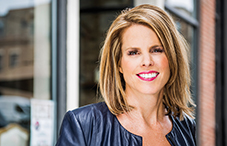 Elizabeth Lombardo promotes the tools of psychology that can help people thrive in daily life