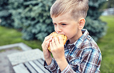 Children with food allergies suffer more anxiety than those without, a study suggests.
