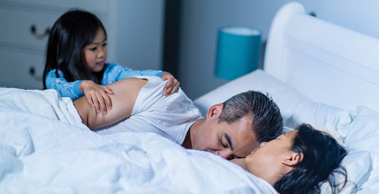 Monitor on Psychology: June; parents sleeping in bed