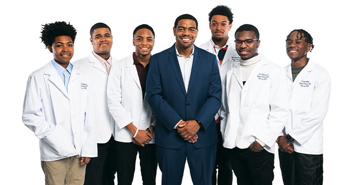 Dr. Malcolm Woodland with Young Doctors DC students 