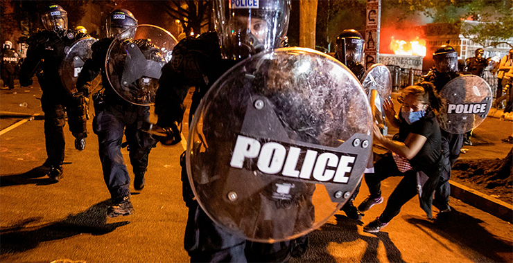 police in riot gear