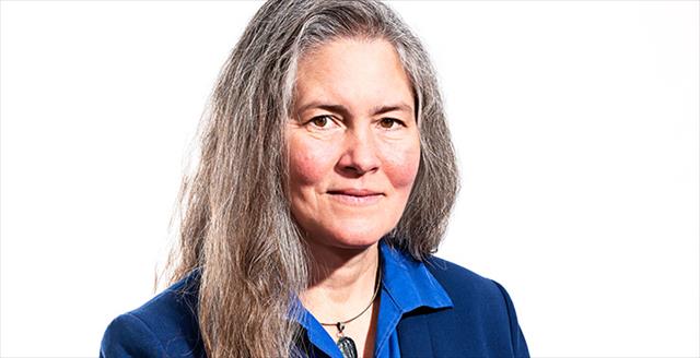 Headshot of Dr. Laura Helmuth