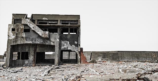 building crumbling