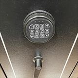 gun storage safe with digital keypad