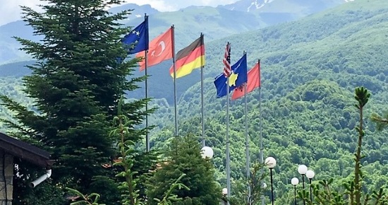 Sharri Mountains