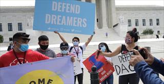 DACA supporters at the Supreme Court